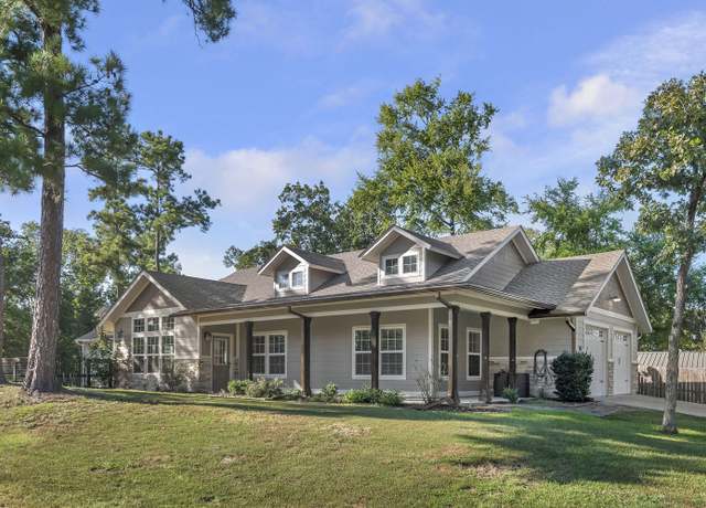 Property at 346 Northview Dr, Brookeland, TX 75931, 3 beds, 2 baths