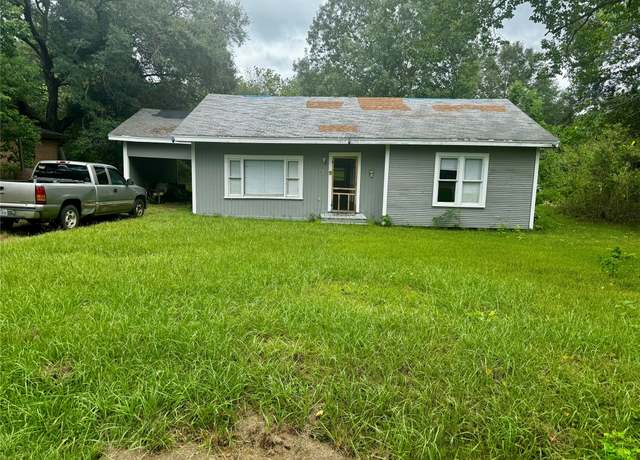 Property at 405 S Newton St, Newton, TX 75966, 3 beds, 1 bath