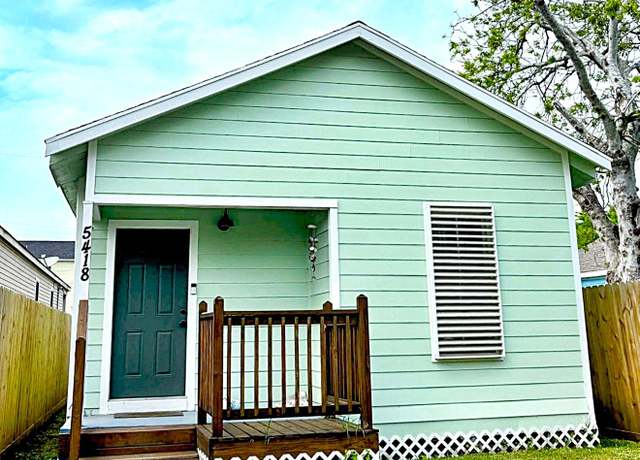Property at 5418 Avenue M, Galveston, TX 77551, 2 beds, 1 bath