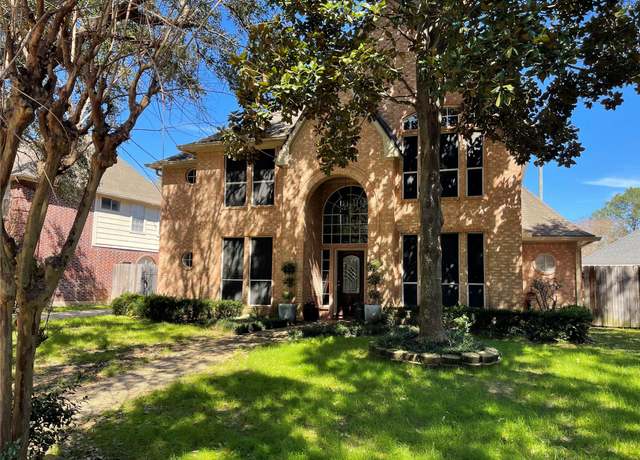 Property at 16022 Winchmore Hill Dr, Spring, TX 77379, 4 beds, 4 baths
