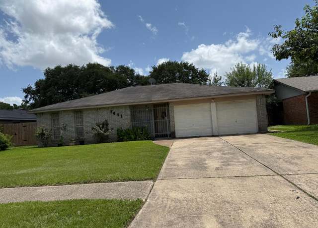Property at 7431 Water Park Ln, Houston, TX 77086, 3 beds, 2 baths