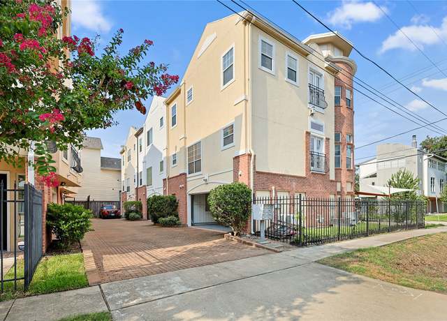 Property at 801 Knox St, Houston, TX 77007, 3 beds, 3.5 baths