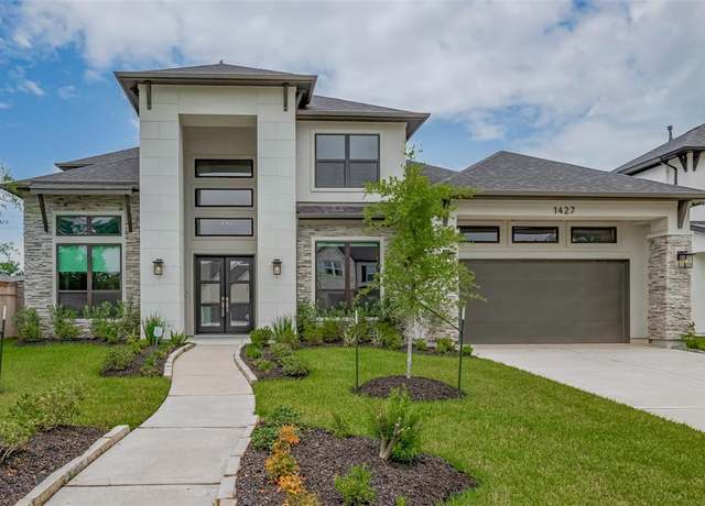 Property at 1427 Old Forest Dr, Missouri City, TX 77459, 5 beds, 6 baths