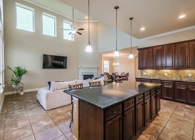 Property at 4747 Abercorn St, Rosharon, TX 77583, 5 beds, 4 baths