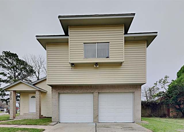 Property at 2610 S Belgravia Dr, Pearland, TX 77584, 3 beds, 2.5 baths