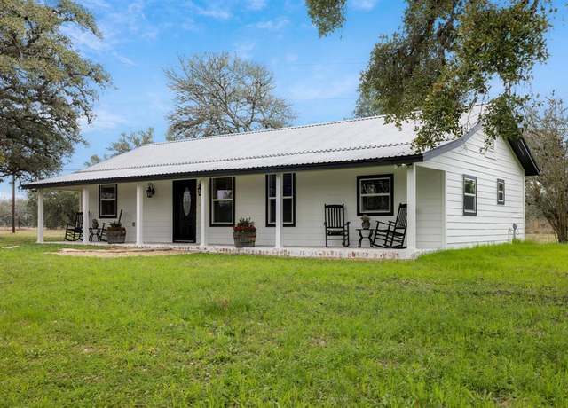 Property at 2407 E State Highway 159, Fayetteville, TX 78940, 3 beds, 2 baths