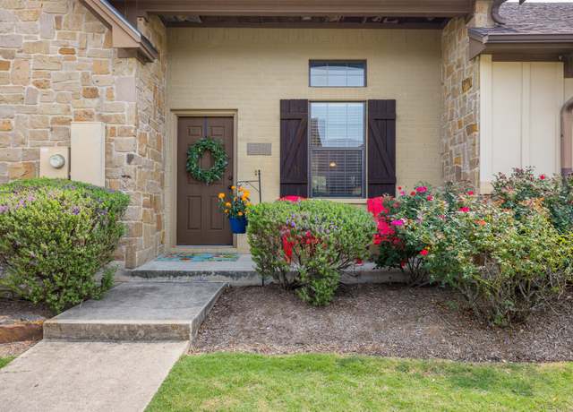 Property at 3310 General Pkwy, College Station, TX 77845, 2 beds, 2 baths