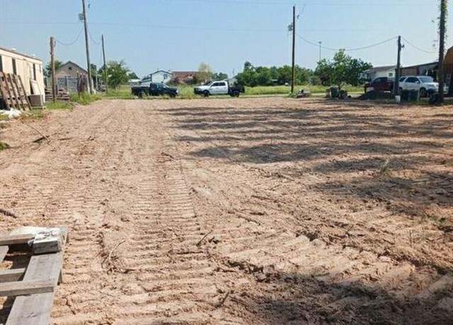 Property at 1720 County Road 3560, Cleveland, TX 77327