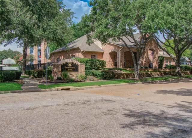 Property at 2255 Braeswood Park Dr #323, Houston, TX 77030, 1 bed, 1 bath