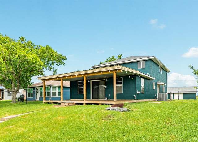 Property at 5338 County Road 868d, Brazoria, TX 77422, 3 beds, 2 baths