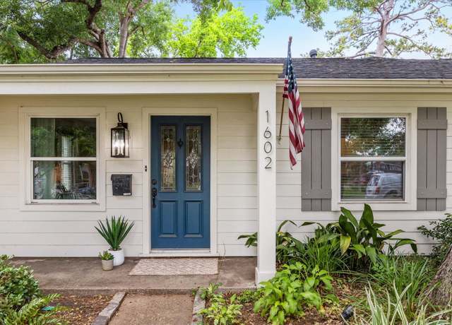 Property at 1602 Libbey Dr, Houston, TX 77018, 3 beds, 2 baths