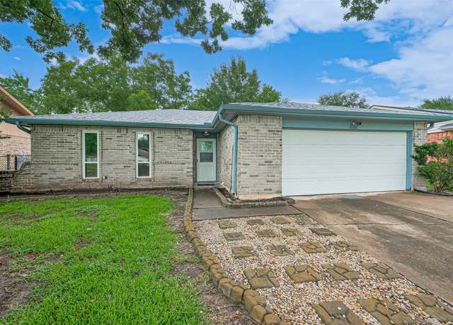 Property at 5130 Porter Ridge Dr, Houston, TX 77053, 3 beds, 2 baths