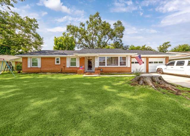 Property at 606 Brook Ln, Pasadena, TX 77502, 3 beds, 2 baths