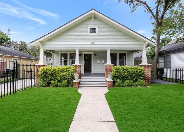 Property at 807 Ashland St, Houston, TX 77007, 3 beds, 3 baths