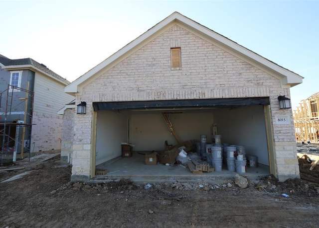 Property at 8015 Kay Harbor Dr, Cypress, TX 77433, 3 beds, 2.5 baths