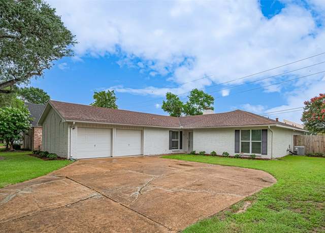 Property at 14411 Locke Ln, Houston, TX 77077, 3 beds, 2 baths