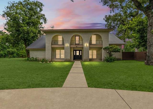 Property at 2042 Teal Dr, Spring, TX 77386, 7 beds, 4.5 baths