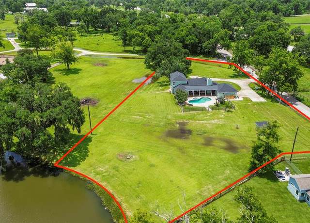 Property at 105 Sally Lake Ct, Angleton, TX 77515, 4 beds, 3.5 baths