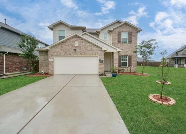 Property at 4414 Painted Bunting Ln, Baytown, TX 77521, 4 beds, 2.5 baths