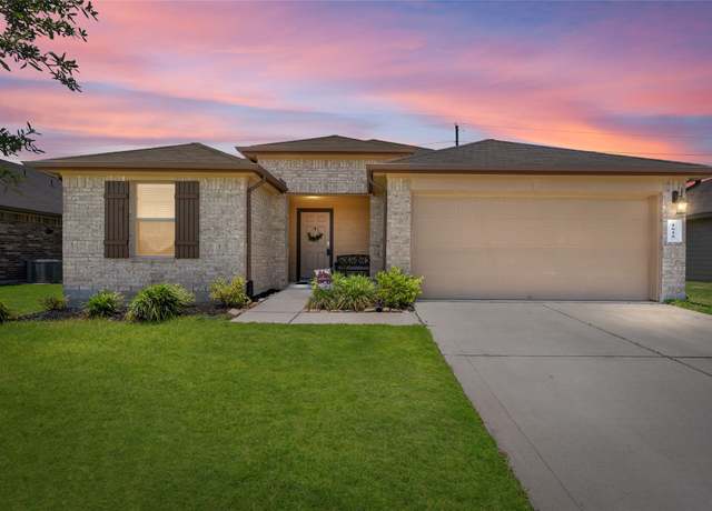 Property at 1610 Crystal Fawn Ct, Richmond, TX 77469, 3 beds, 2 baths