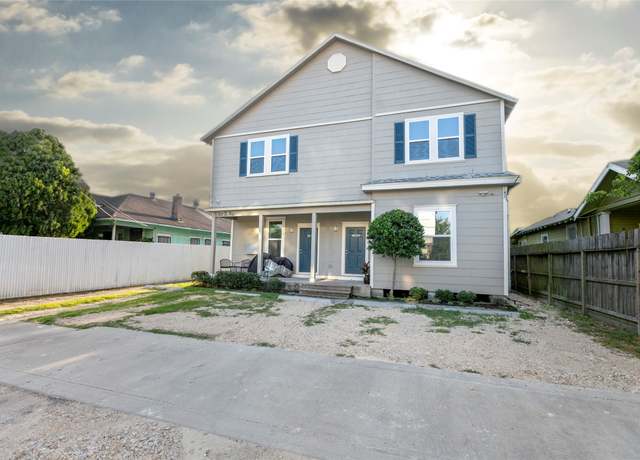 Property at 210 Burr St, Houston, TX 77011, 2 beds, 1 bath