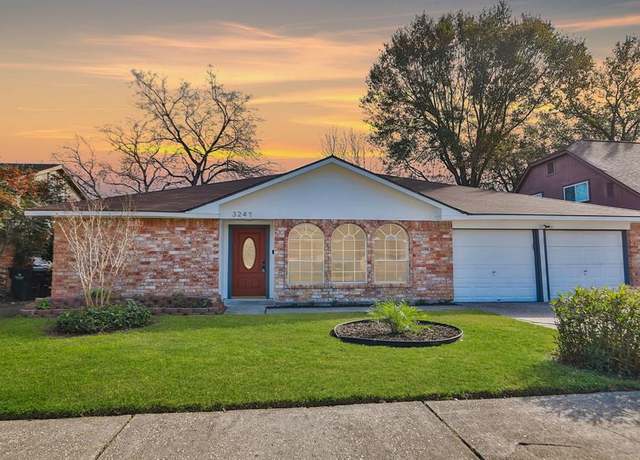 Property at 3247 Bolton Gardens Dr, Houston, TX 77066, 3 beds, 2 baths