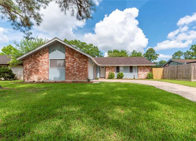 Property at 4423 Peridot Ln, Friendswood, TX 77546, 3 beds, 2 baths