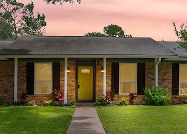 Property at 10815 Sagewillow Ln, Houston, TX 77089, 4 beds, 2 baths