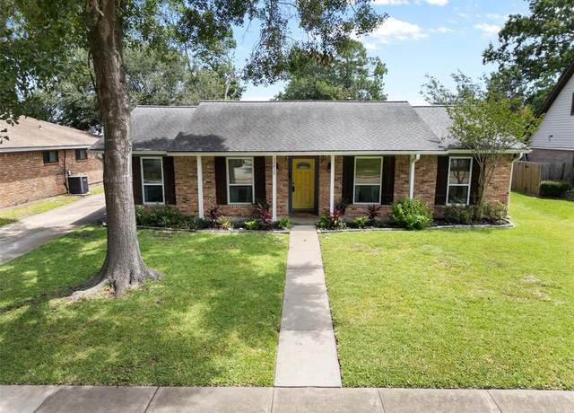 Property at 10815 Sagewillow Ln, Houston, TX 77089, 4 beds, 2 baths