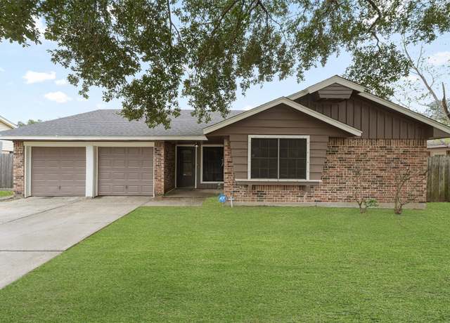 Property at 21518 Greenham Dr, Spring, TX 77388, 4 beds, 2 baths