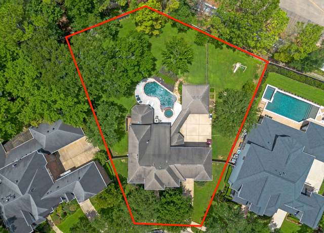 Property at 1014 Woodcreek Cove Ln, Katy, TX 77494, 4 beds, 3.5 baths
