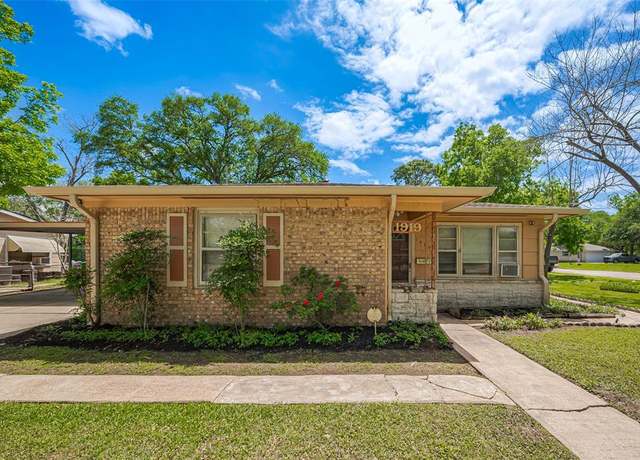Property at 1919 Lenz St, La Marque, TX 77568, 4 beds, 2 baths