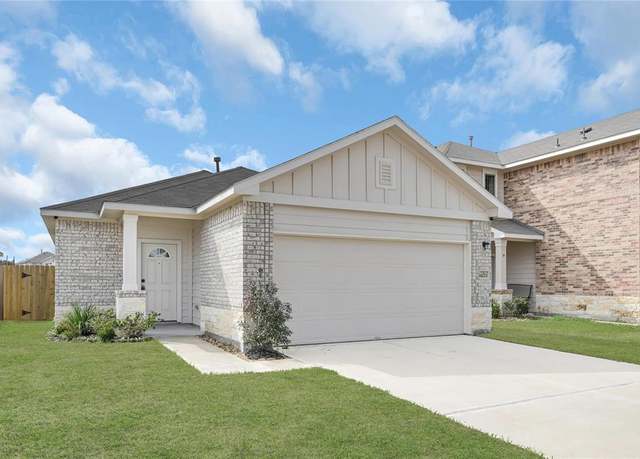 Property at 14223 Sedona Ridge Dr, Conroe, TX 77303, 3 beds, 2 baths