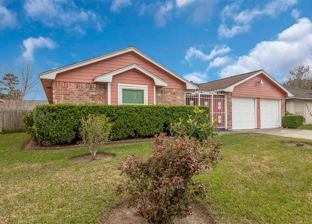 Property at 13410 S Thorntree Dr, Houston, TX 77015, 3 beds, 2 baths
