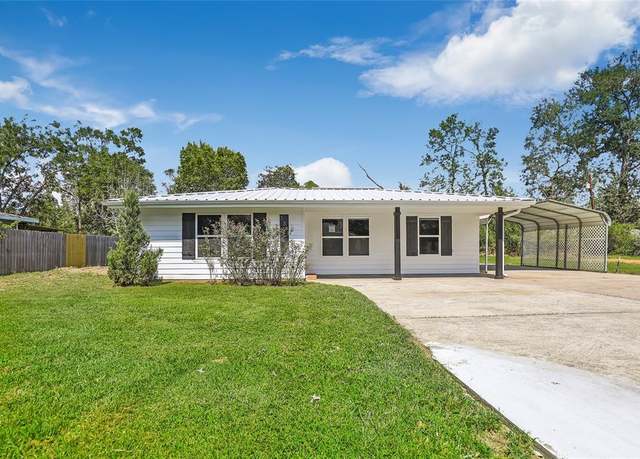 Property at 131 County Road 2364, Hardin, TX 77575, 3 beds, 1 bath