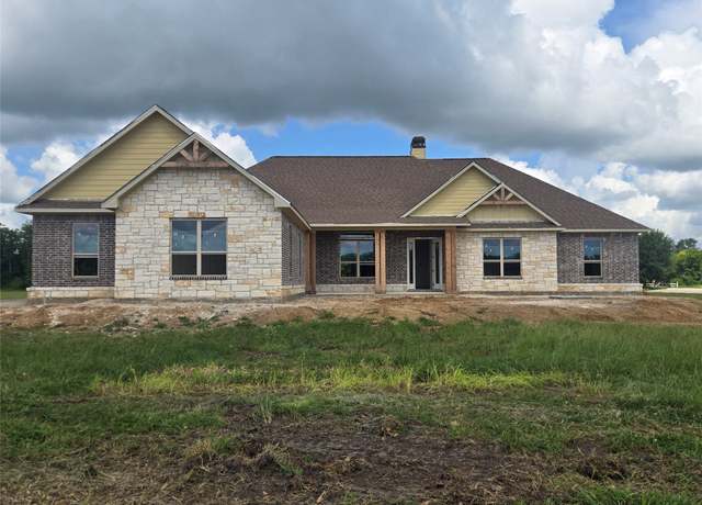 Property at 1819 Rymal Ranch Rd, Alvin, TX 77511, 4 beds, 3.5 baths