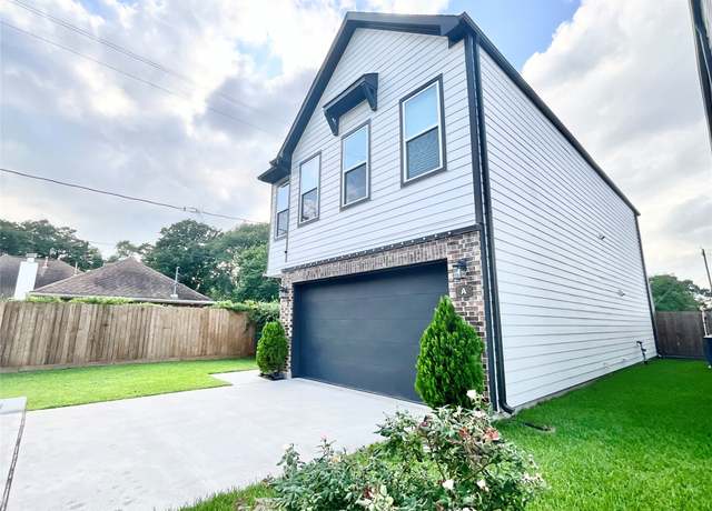 Property at 6635 Tc Jester Blvd Unit A, Houston, TX 77007, 3 beds, 2.5 baths