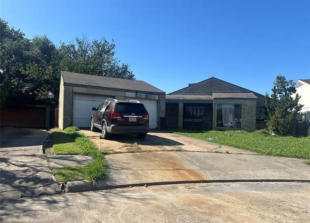Property at 12306 Fairmeadow Dr, Houston, TX 77071, 3 beds, 2 baths