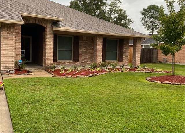 Property at 1309 Garden Park Dr, Deer Park, TX 77536, 4 beds, 2 baths