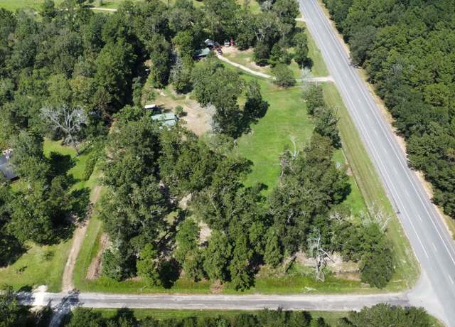 Property at 20 N White Oak Dr, Cleveland, TX 77327