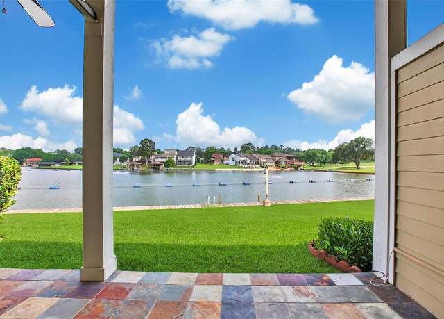 Property at 57 April Point Dr S, Conroe, TX 77356, 3 beds, 2.5 baths