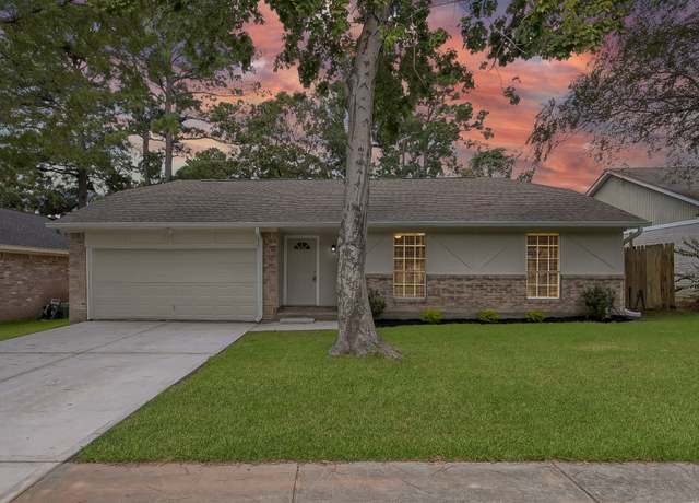 Property at 7 Ollerton Dr, Conroe, TX 77303, 3 beds, 2 baths