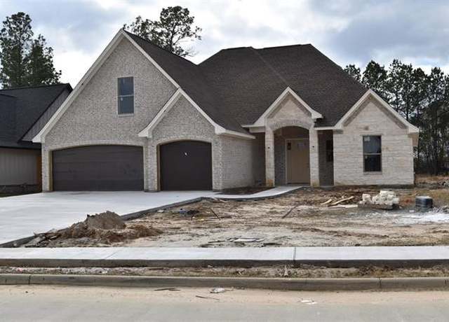 Property at 1980 Brenner Blvd, Lumberton, TX 77657, 4 beds, 3 baths