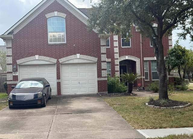 Property at 4802 Zachary Ln, Sugar Land, TX 77479, 5 beds, 3.5 baths
