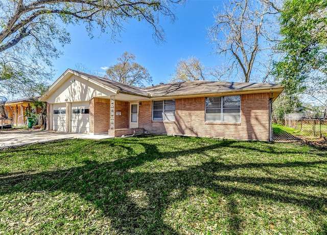 Property at 6763 Glen Rock Dr, Houston, TX 77087, 3 beds, 2 baths