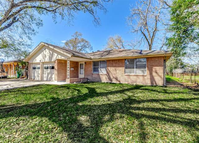 Property at 6763 Glen Rock Dr, Houston, TX 77087, 3 beds, 2 baths