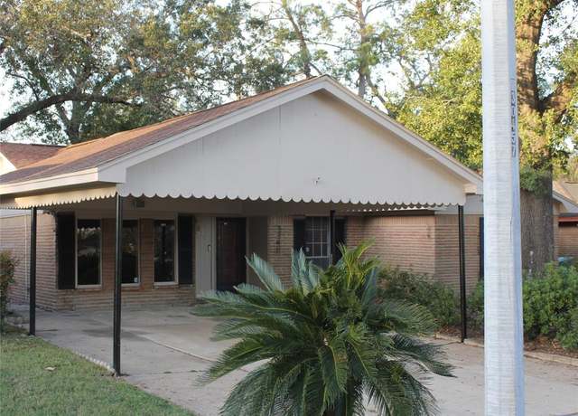 Property at 6219 Hesta Ln, Houston, TX 77016, 3 beds, 1.5 baths