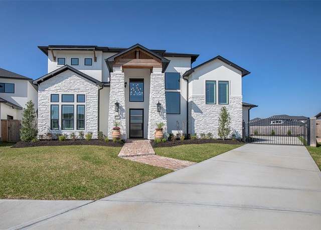 Property at 1794 Spring View Dr, Friendswood, TX 77546, 4 beds, 4 baths
