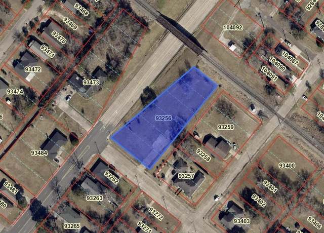 Property at 1650 Joe Louis Ave, Port Arthur, TX 77640