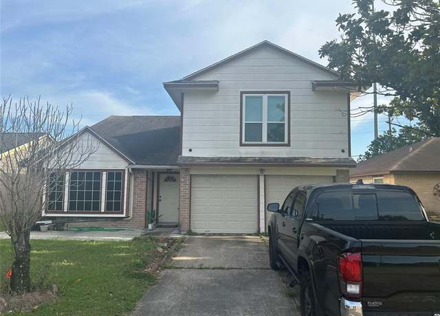 Property at 13507 White Cliff Dr, Houston, TX 77065, 3 beds, 2.5 baths